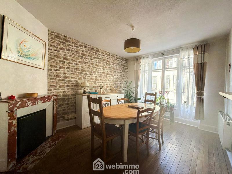 Appartement - 85 m² - 4 pièces