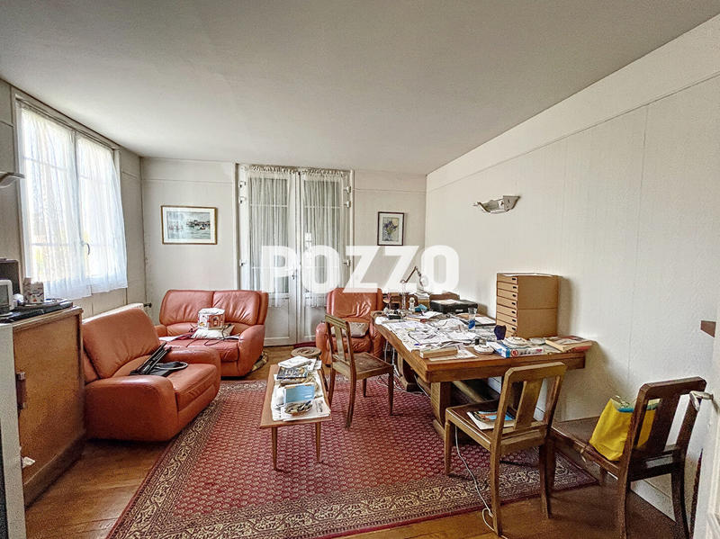 Maison - 166 m² - 8 pièces