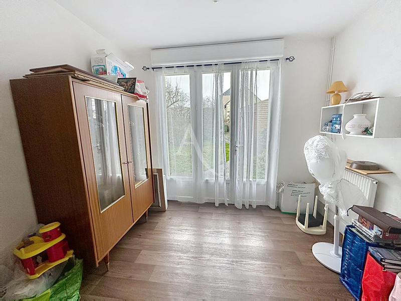 Maison - 179 m² - 8 pièces