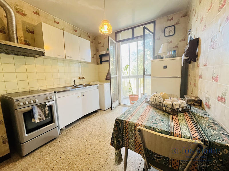 Appartement - 79 m² - 4 pièces