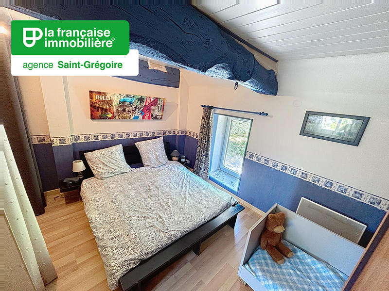 Maison - 240 m² - 10 pièces