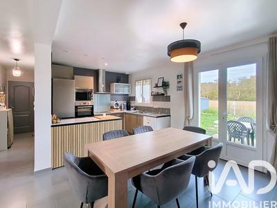 Maison - 115 m² - 6 pièces