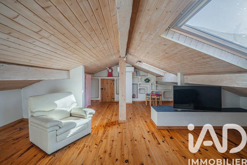 Maison - 196 m² - 6 pièces