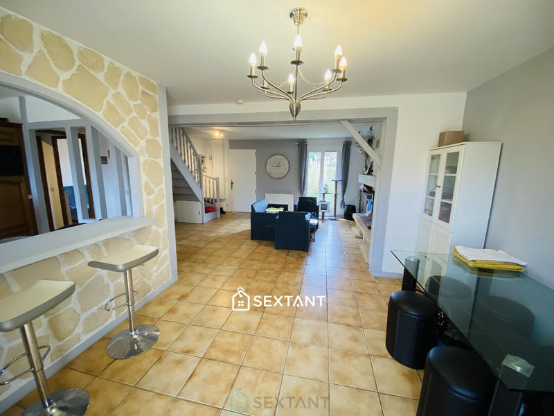 Maison - 106 m² - 6 pièces