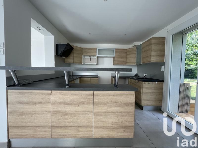 Maison - 85 m² - 4 pièces