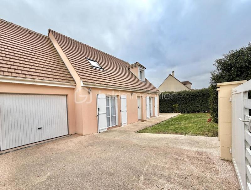 Maison - 103 m² - 6 pièces