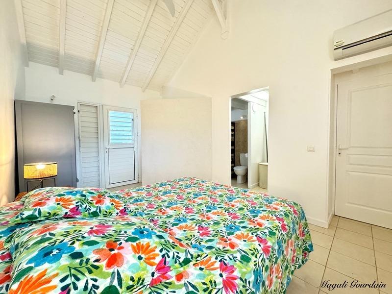 Propriété - 210 m² - 10 pièces