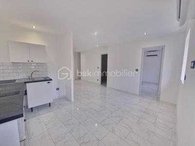 Duplex - 53 m² - 4 pièces