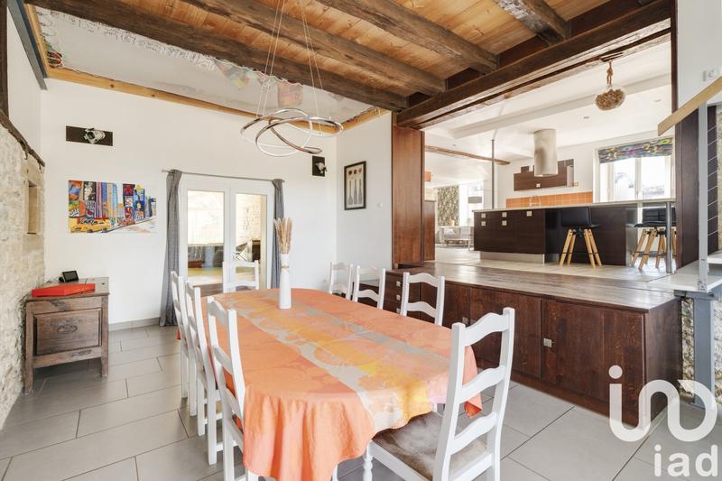Maison - 296 m² - 10 pièces