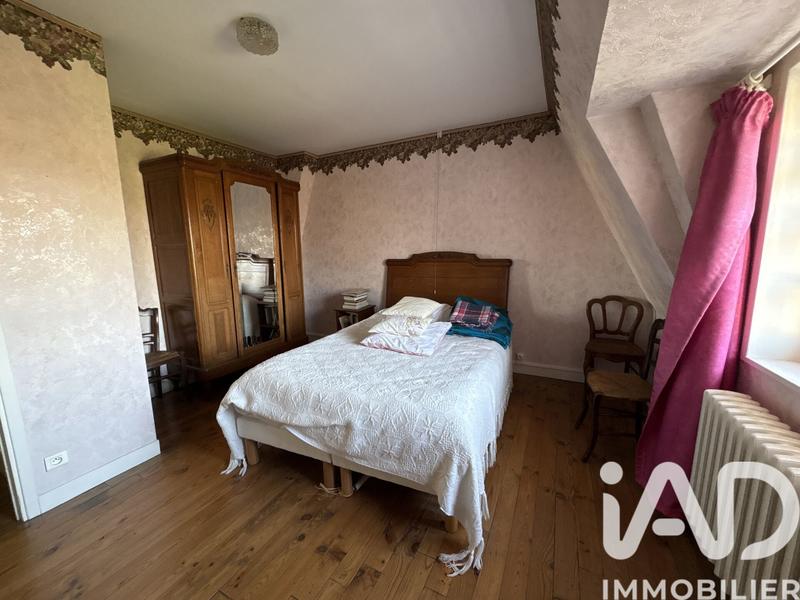 Maison - 188 m² - 8 pièces