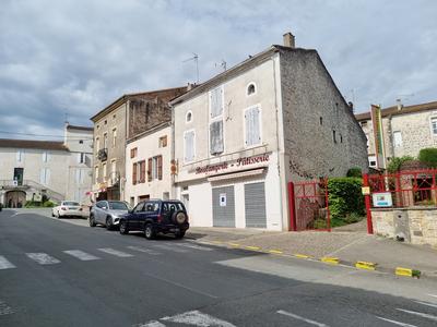 Local d'activité / Entrepôt - 326 m²