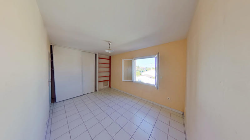 Maison - 179 m² - 7 pièces