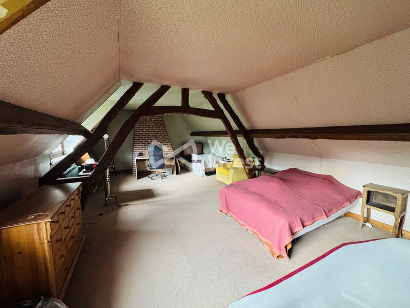 Maison - 200 m² - 7 pièces