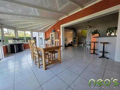 Maison - 138 m² - 7 pièces