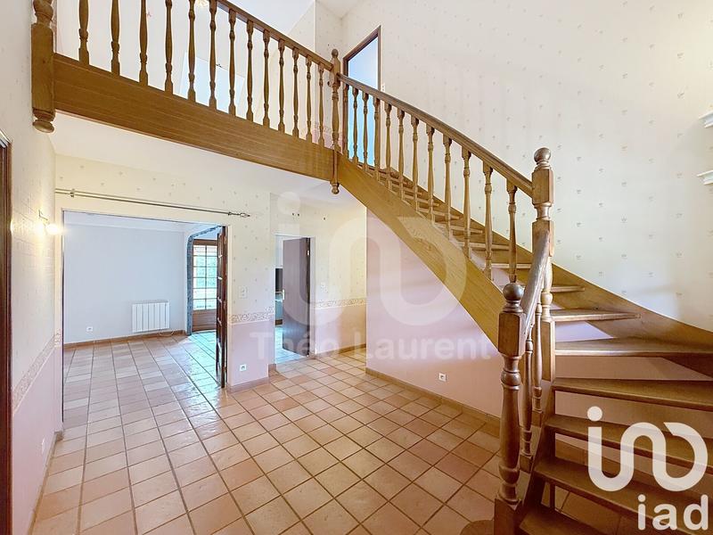 Maison - 200 m² - 7 pièces