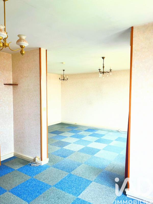 Appartement - 90 m² - 5 pièces