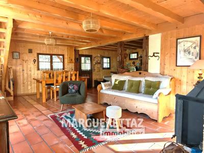 Châlet - 102 m² - 4 pièces