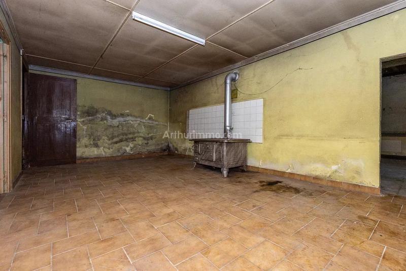 Maison - 238 m² - 10 pièces