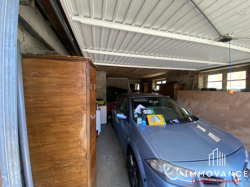 Maison - 211 m² - 11 pièces