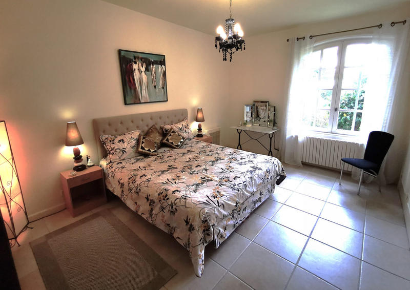 Villa - 271 m² - 6 pièces