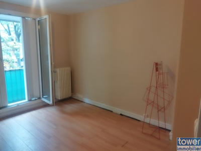 Fonds de commerce - Magasins - 122 m²