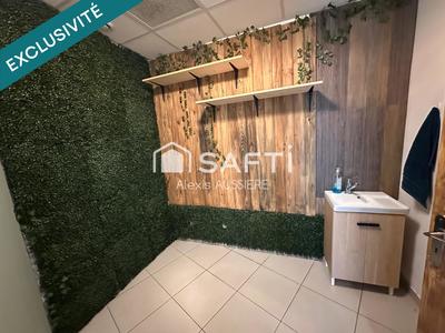Local commercial - 61 m² - 3 pièces