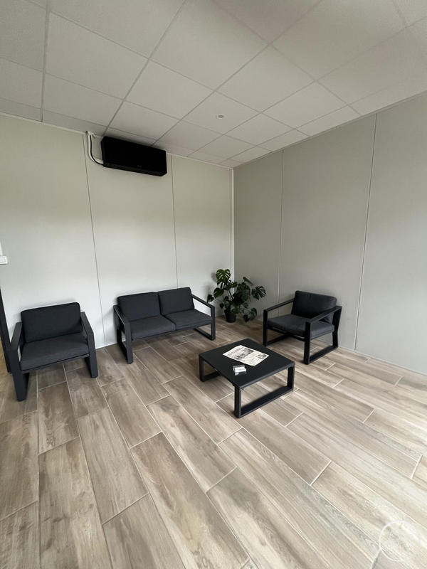 Local d'activités - 40 m²
