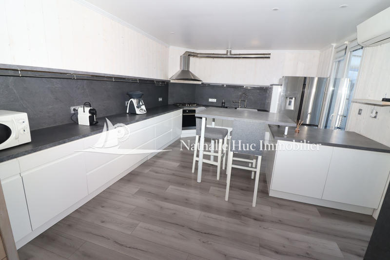 Maison - 170 m² - 7 pièces