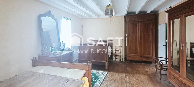 Maison - 237 m² - 8 pièces