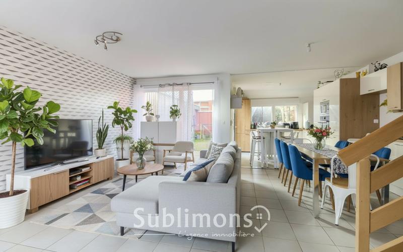 Maison - 87 m² - 4 pièces