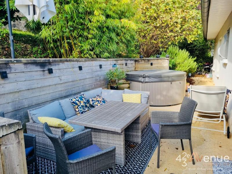 Maison - 152 m² - 6 pièces