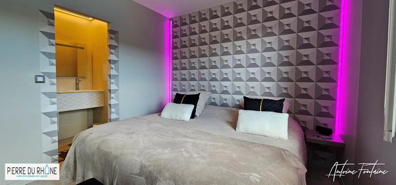 Villa - 152 m² - 6 pièces