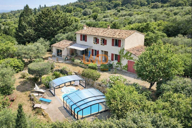 Propriété - 165 m² - 5 pièces