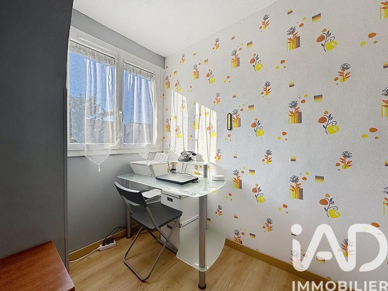 Maison - 87 m² - 5 pièces