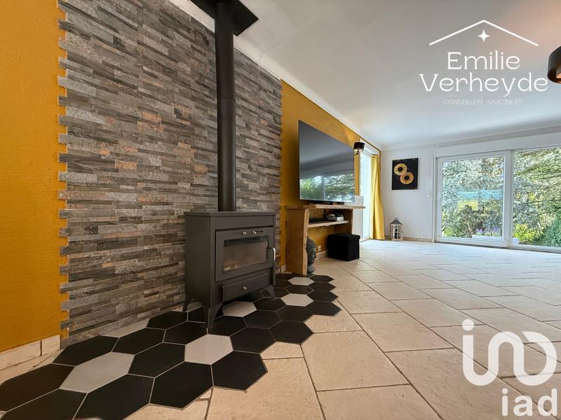 Maison - 201 m² - 7 pièces