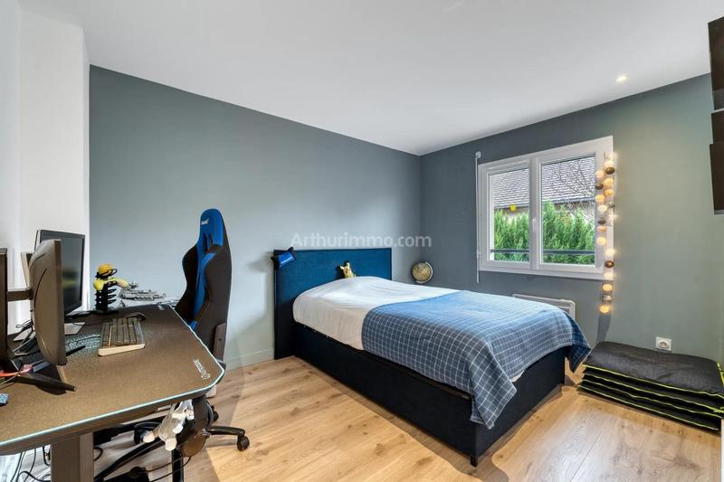 Maison - 96 m² - 4 pièces