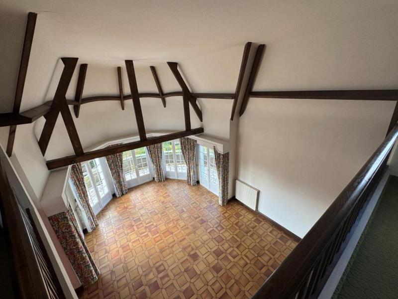 Maison - 195 m² - 6 pièces