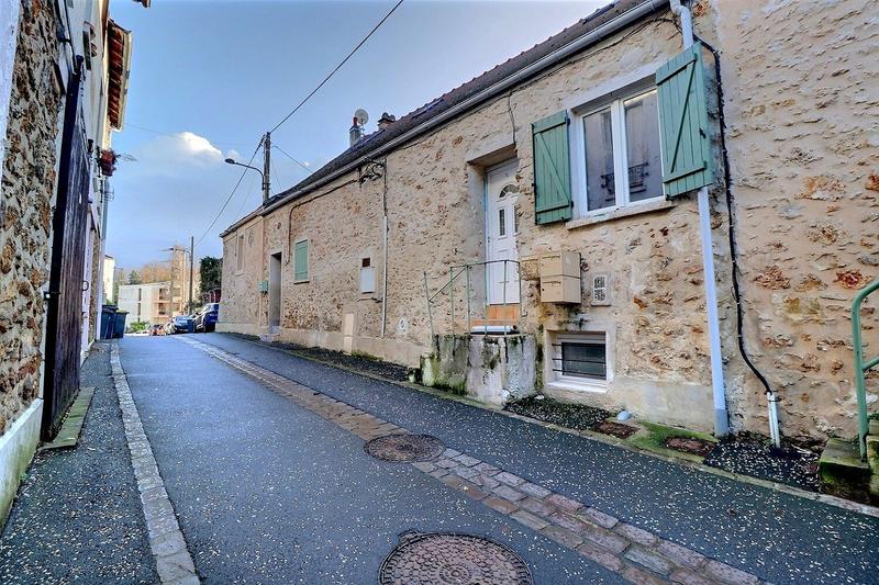 Appartement - 80 m² - 4 pièces