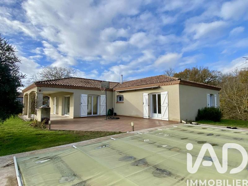 Maison - 159 m² - 7 pièces