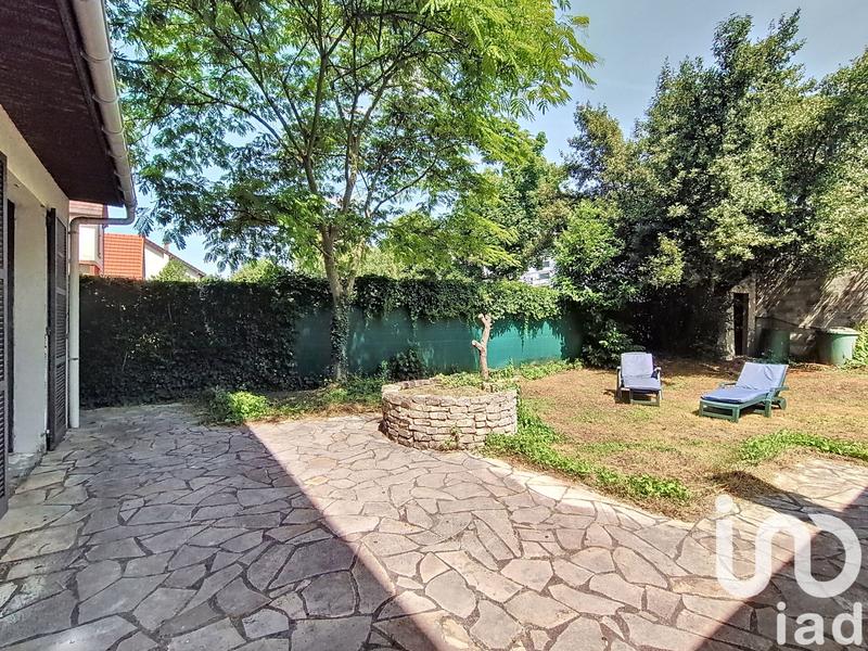 Maison - 192 m² - 9 pièces