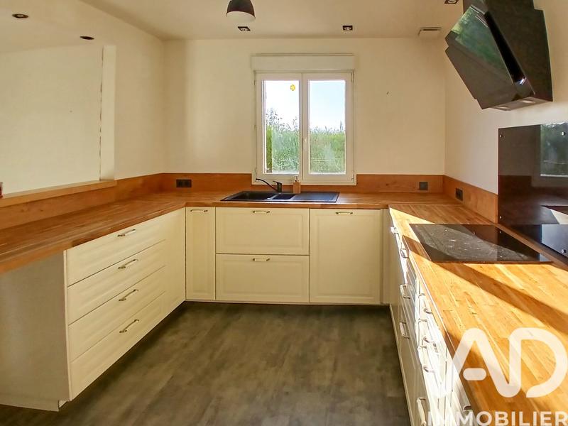 Maison - 110 m² - 4 pièces