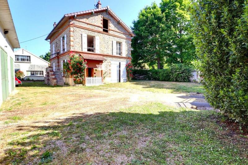 Maison - 116 m² - 6 pièces