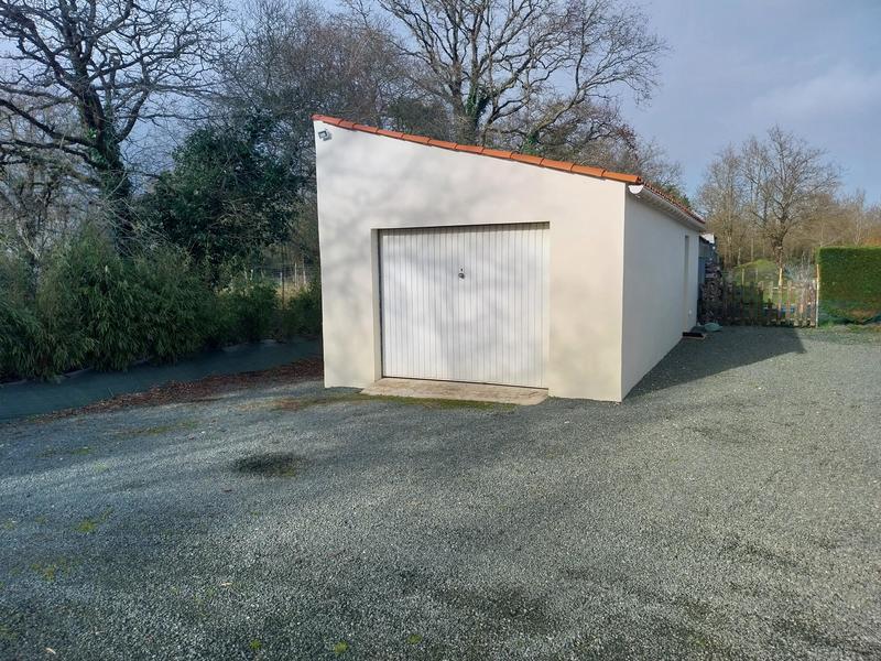 Maison - 93 m² - 4 pièces