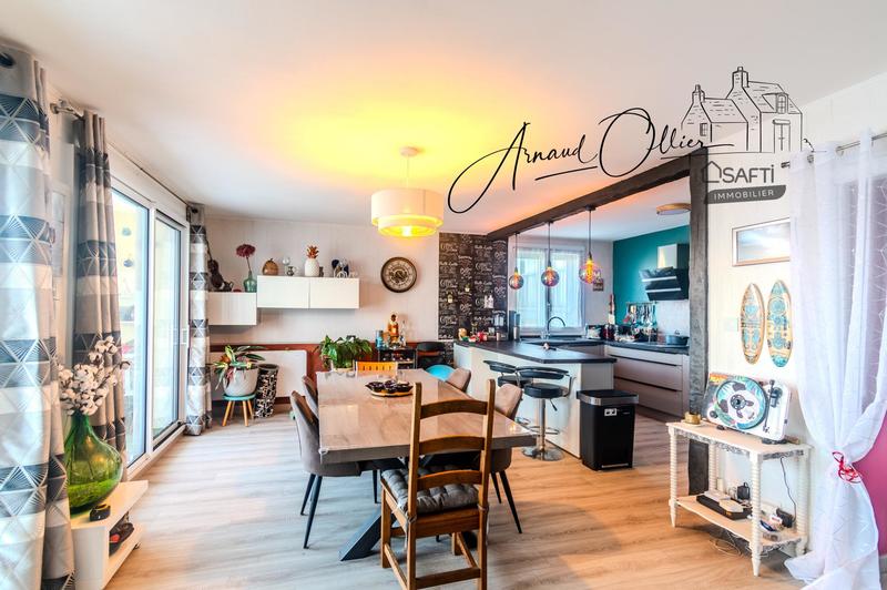 Appartement - 84 m² - 4 pièces