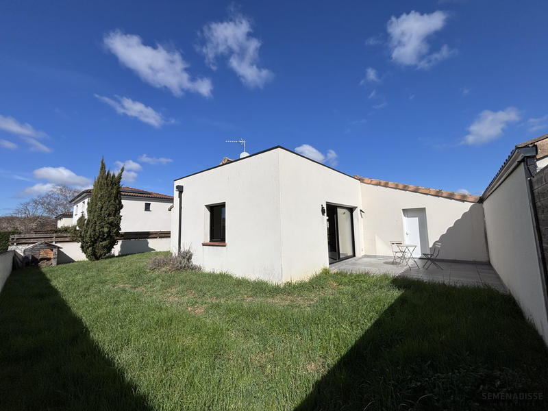 Villa - 100 m² - 4 pièces
