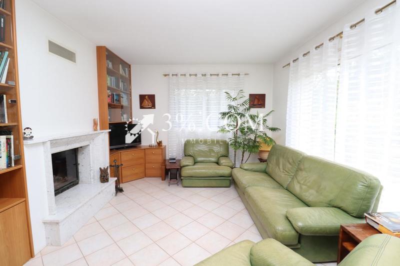 Maison - 176 m² - 9 pièces