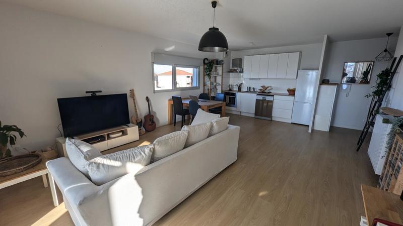 Appartement - 81 m² - 4 pièces