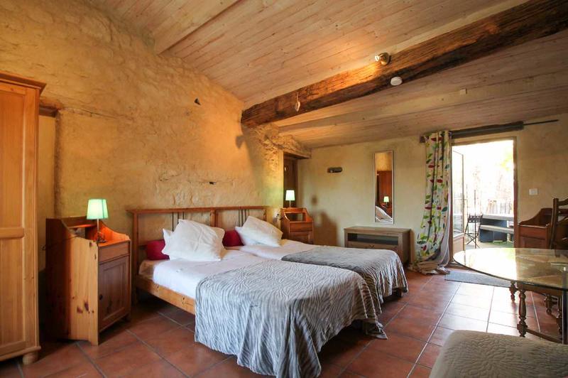 Maison de village - 184 m² - 8 pièces