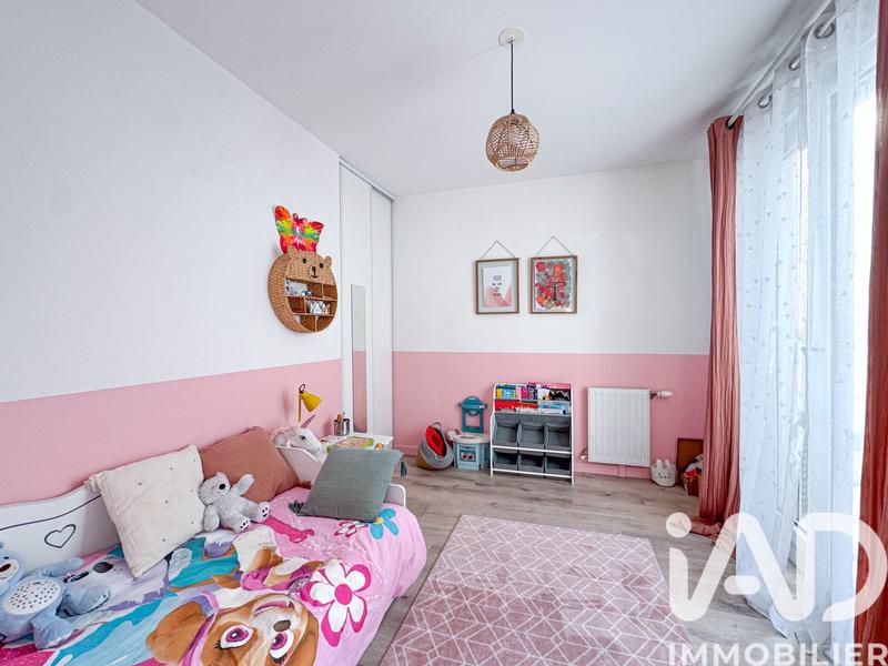 Appartement - 80 m² - 4 pièces