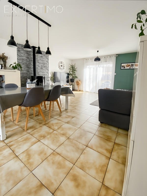 Maison - 105 m² - 5 pièces